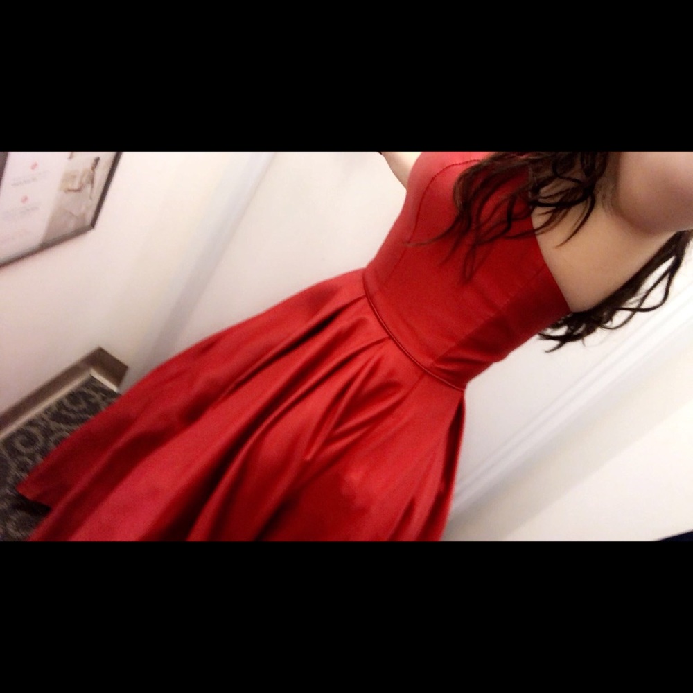 Red prom dress
